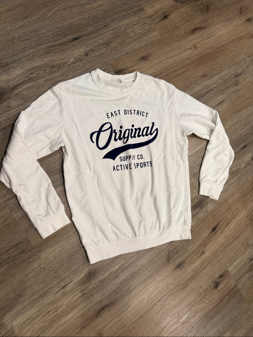 H&M White Crewneck Sweatshirt with Navy Script Logo boys 20